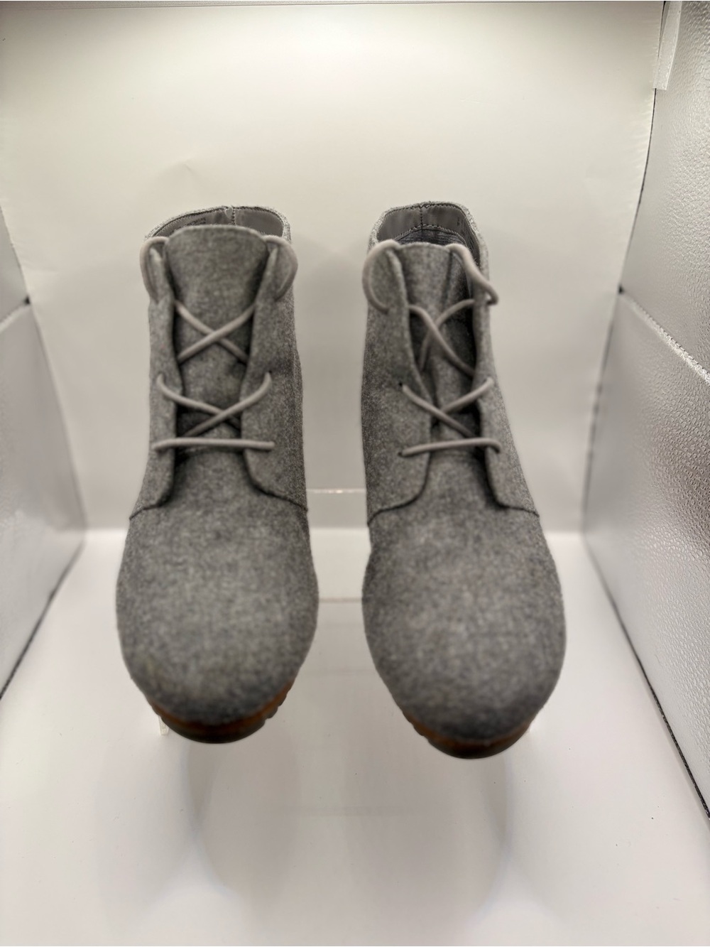 Dr. Scholl's Women's Gray Lace-Up Ankle Booties